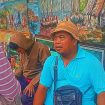 Dede merupakan seorang Seniman sekaligus Pedagang Lukisan di Jalan Braga, Kota Bandung, Minggu (1/6/25).